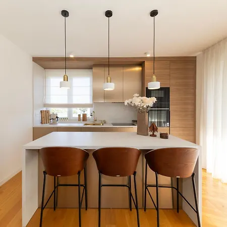 Pia By Belmont Realty 자다르